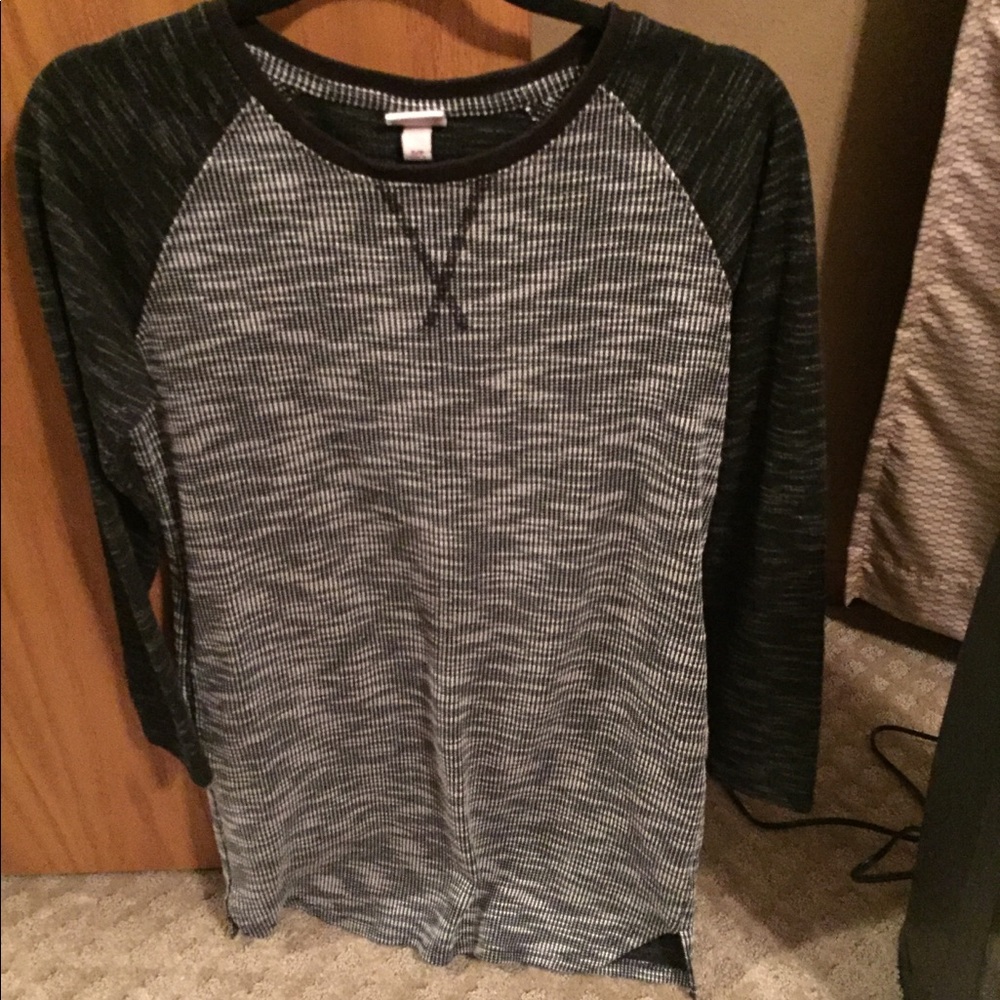Long sleeve top